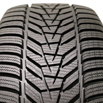 Triangle TRIANGLE EFFEXSPORT (TH202) (Rim Fringe Protection 215/45 R18 Y91