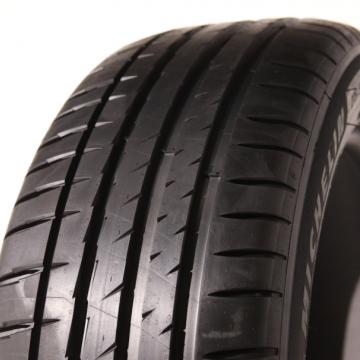 Michelin Pilot sport 4 dot2019 235/65 R17 108V