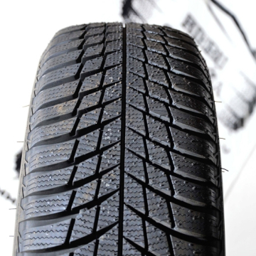 Bridgestone Lm001 (dot2019) 215/65 R17 99H