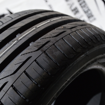 Bridgestone T001 demo 215/55 R17 94V