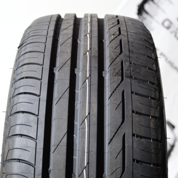 Bridgestone T001 demo 215/55 R17 94V