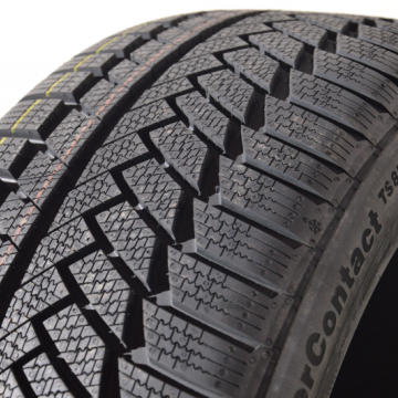 Continental Ts850p dot2022 235/60 R18 103T