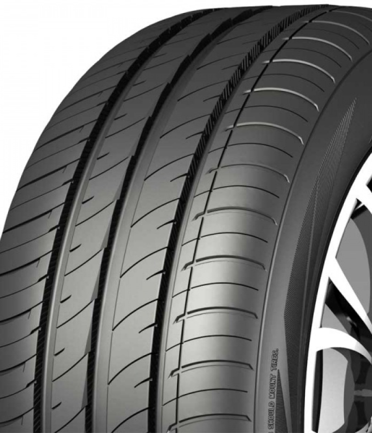 Nankang NA-1 205/65 R15 99H
