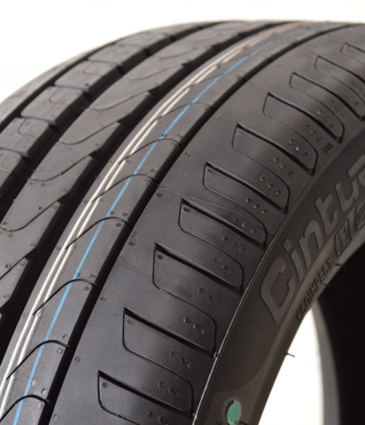 Pirelli Cinturato p7c1 dot2015-2016 215/55 R16 93V