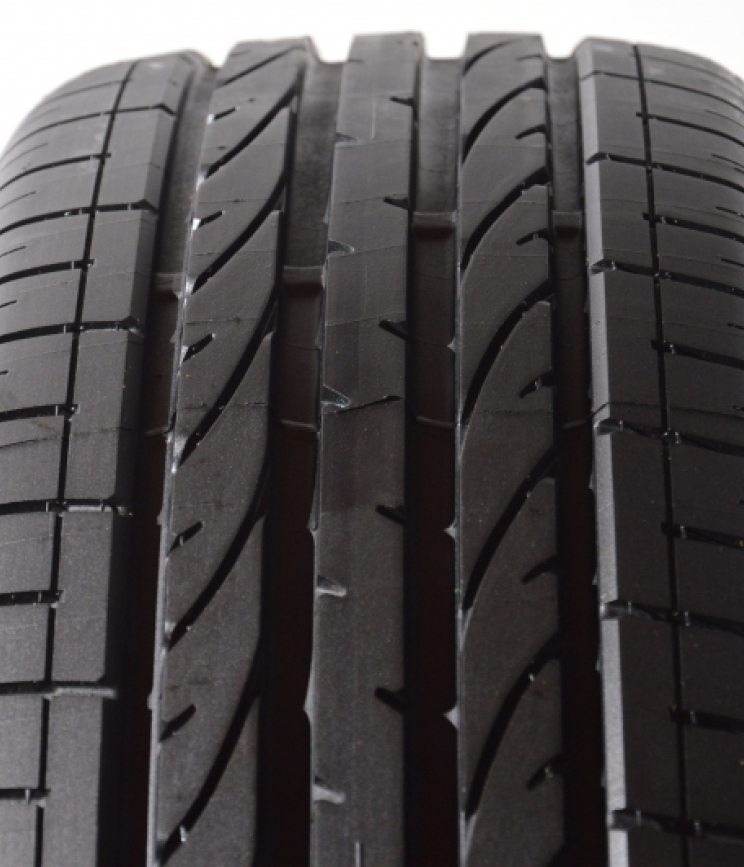Bridgestone Dueler h/p dot2016 255/55 R19 111H