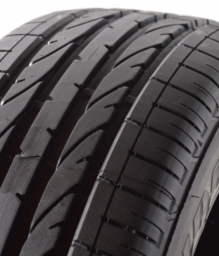 Bridgestone Dueler h/p sport dot2018 225/55 R18 98V