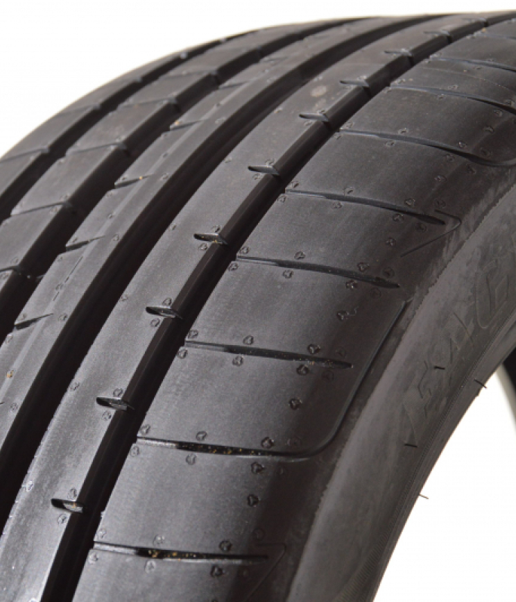 Goodyear Eagle f1 asymmetric 3 dot2017 225/45 R17 94Y