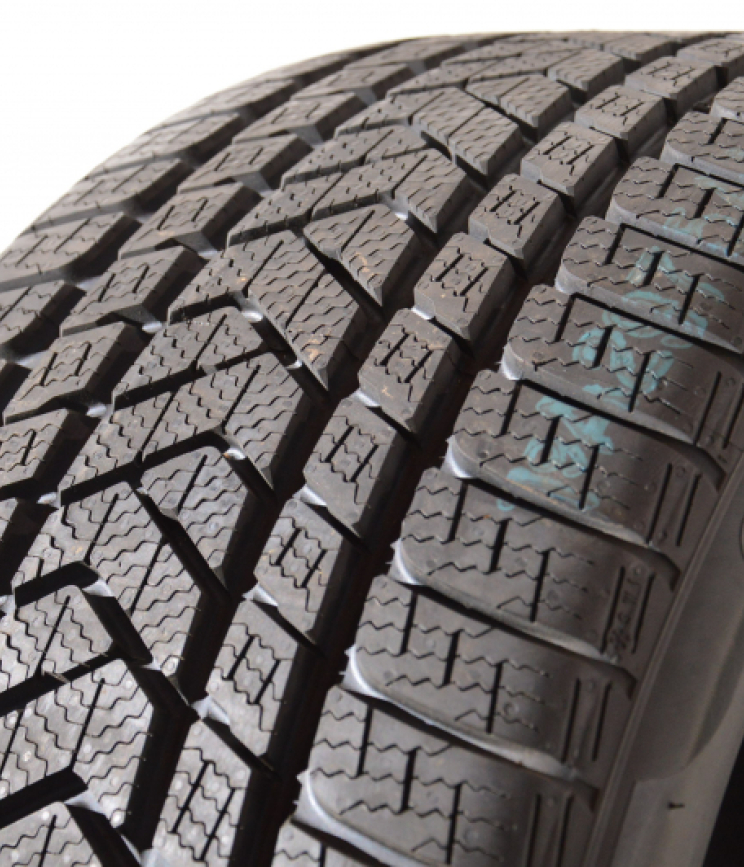 Pirelli Sottozero 3 dot2018 235/40 R18 95V