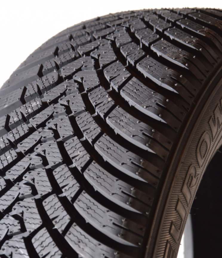 FALKEN Eurowinter hs01 dot2021 215/55 R17 98V