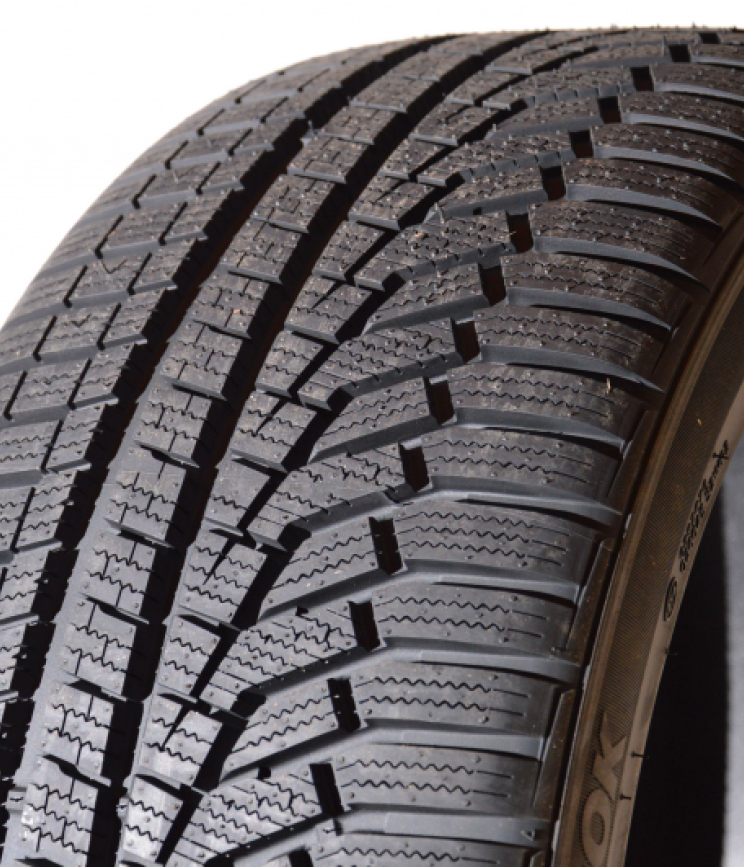 Hankook W320a dot2020 225/65 R17 102H